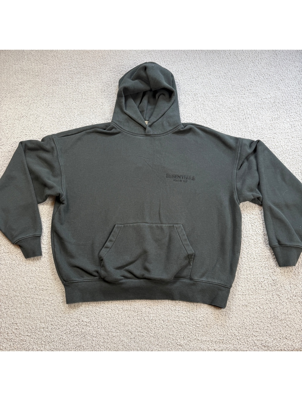 Fear of God Essentials Black Flocked Logo Pullover Hoodie Men’s Medium Oversized